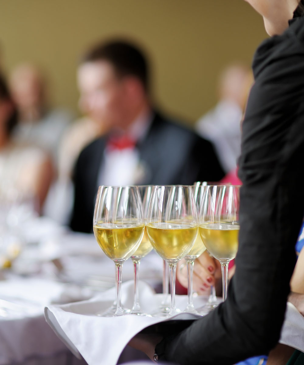 wine glasses on serving tray